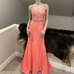 New Stunning Sequins & beads Fishtail Evening Dress